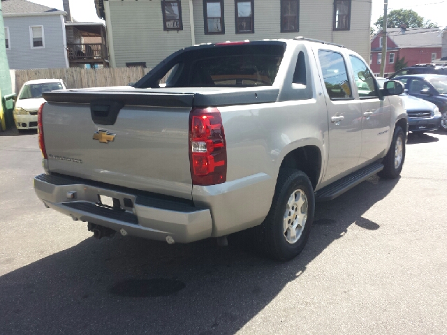 2007 Chevrolet Avalanche 2500 Utility