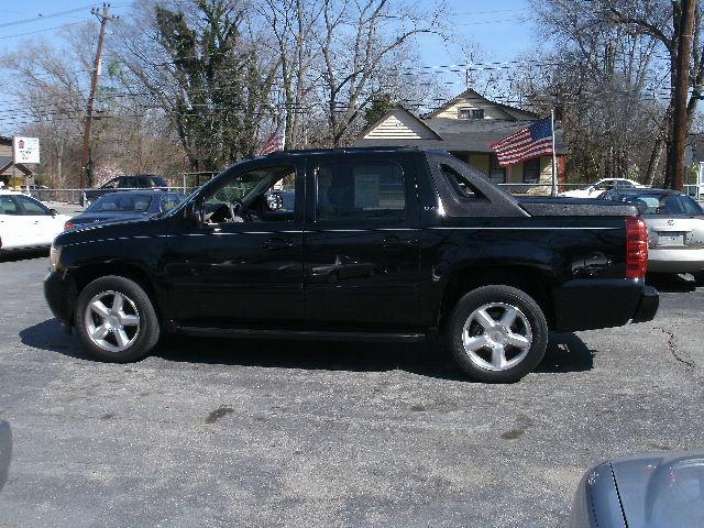 2007 Chevrolet Avalanche SLE SLT WT