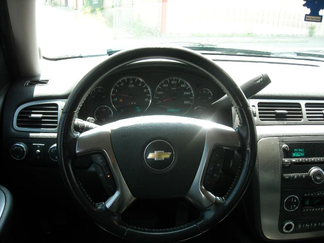 2007 Chevrolet Avalanche Sportseats 7warrtanty Available Van