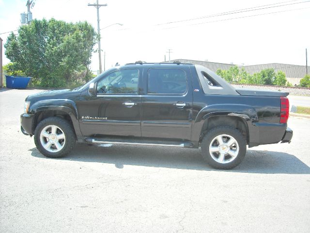 2007 Chevrolet Avalanche Sportseats 7warrtanty Available Van