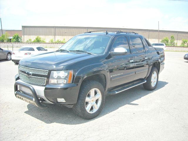 2007 Chevrolet Avalanche Sportseats 7warrtanty Available Van