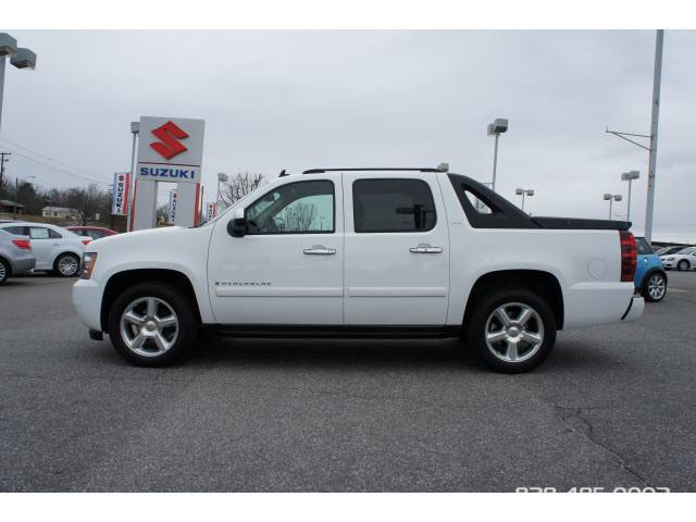 2008 Chevrolet Avalanche SLE SLT WT