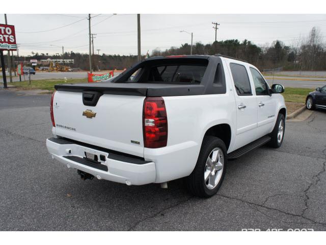 2008 Chevrolet Avalanche SLE SLT WT