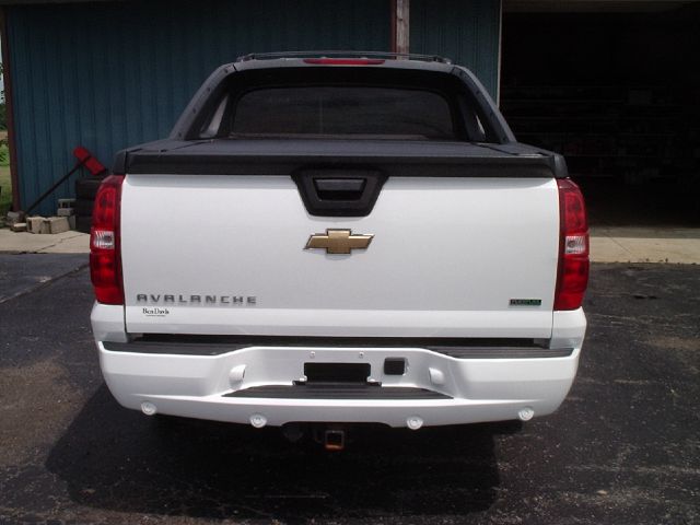 2008 Chevrolet Avalanche Sportseats 7warrtanty Available Van