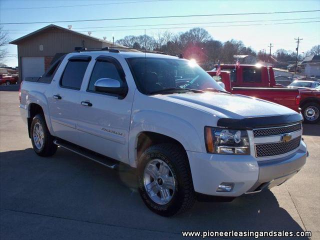 2008 Chevrolet Avalanche 2.0 Xtronic CVT SL