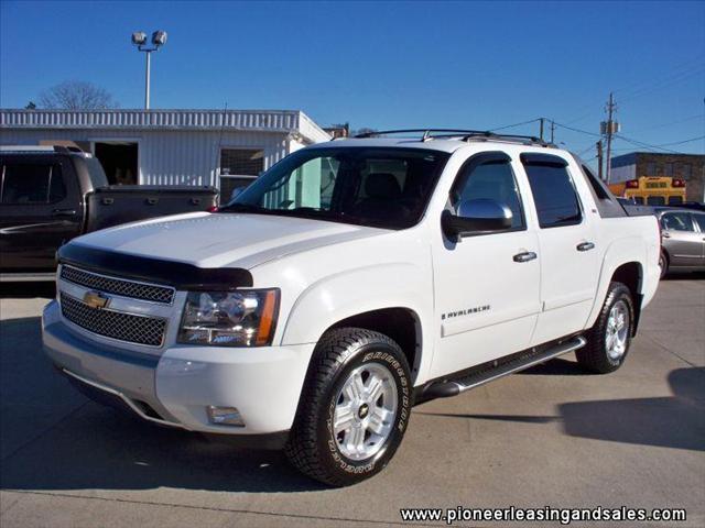 2008 Chevrolet Avalanche 2.0 Xtronic CVT SL