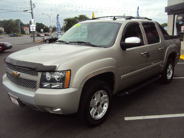 2008 Chevrolet Avalanche Touring W/navres