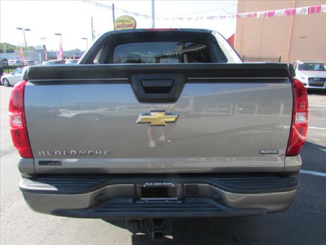 2009 Chevrolet Avalanche I Certified PRE Owned