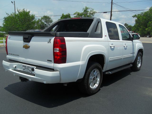 2010 Chevrolet Avalanche Awdxr