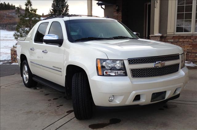 2012 Chevrolet Avalanche SLE SLT WT