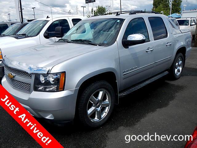 2012 Chevrolet Avalanche C300 4dr Sdn 3.0L Sport 4matic AWD Sedan