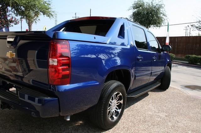 2013 Chevrolet Avalanche Touring W/nav.sys
