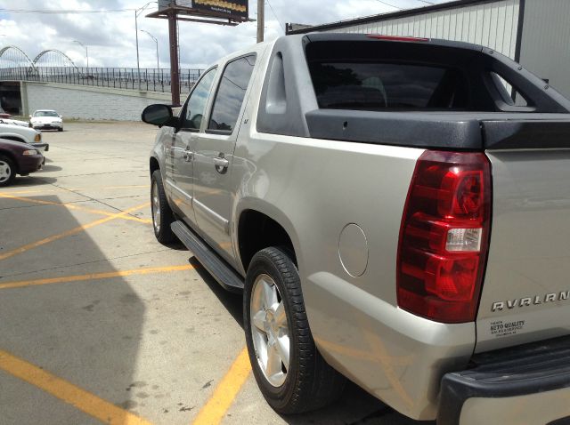 2014 Chevrolet Avalanche Krom Edition