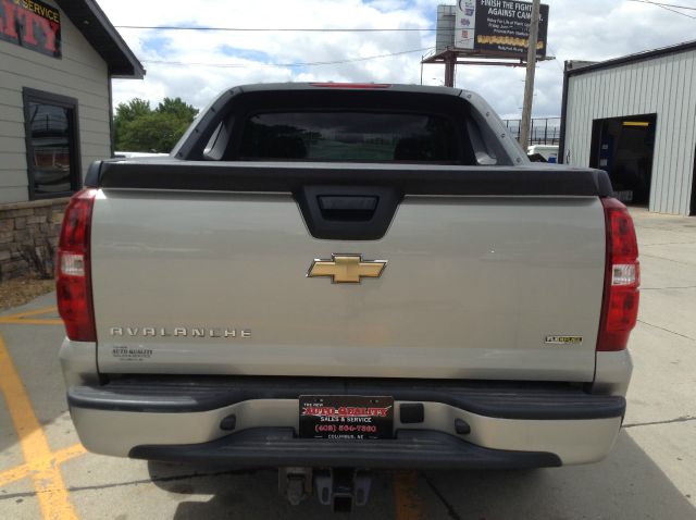 2014 Chevrolet Avalanche Krom Edition