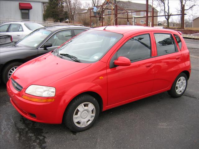 2004 Chevrolet Aveo LE With Leather