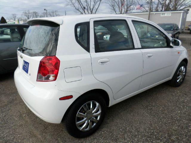 2004 Chevrolet Aveo Unknown