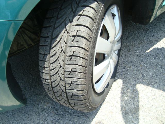 2004 Chevrolet Aveo 3.5tl W/tech Pkg