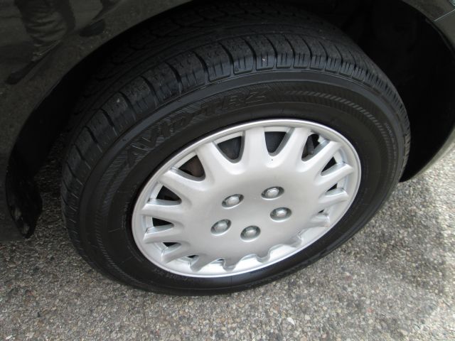 2004 Chevrolet Aveo Touring W/nav.sys