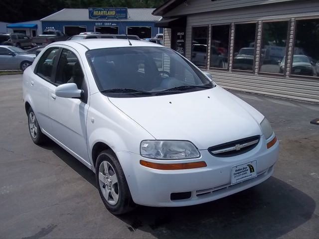 2005 Chevrolet Aveo LE With Leather