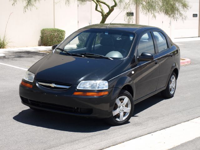 2005 Chevrolet Aveo LE With Leather