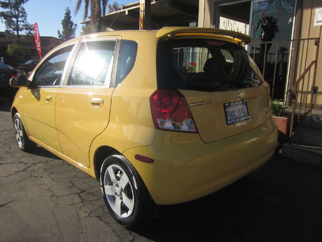 2005 Chevrolet Aveo SXT All Wheel Drive