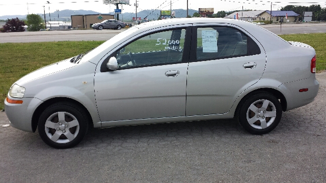 2005 Chevrolet Aveo LE With Leather