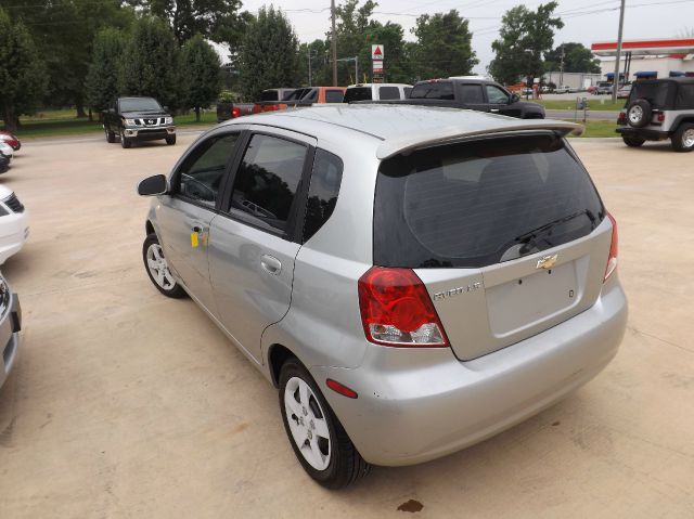 2005 Chevrolet Aveo SXT All Wheel Drive