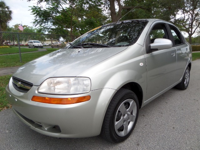 2005 Chevrolet Aveo LE With Leather
