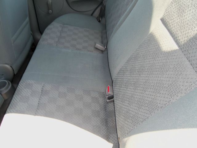 2005 Chevrolet Aveo LE With Leather