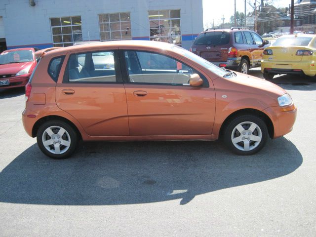 2005 Chevrolet Aveo SXT All Wheel Drive