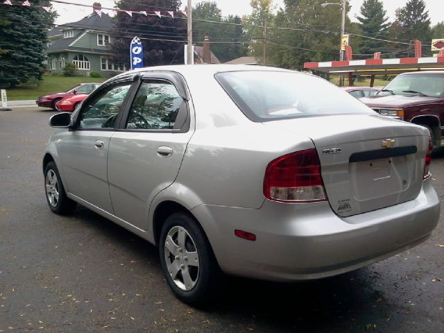 2006 Chevrolet Aveo LE With Leather