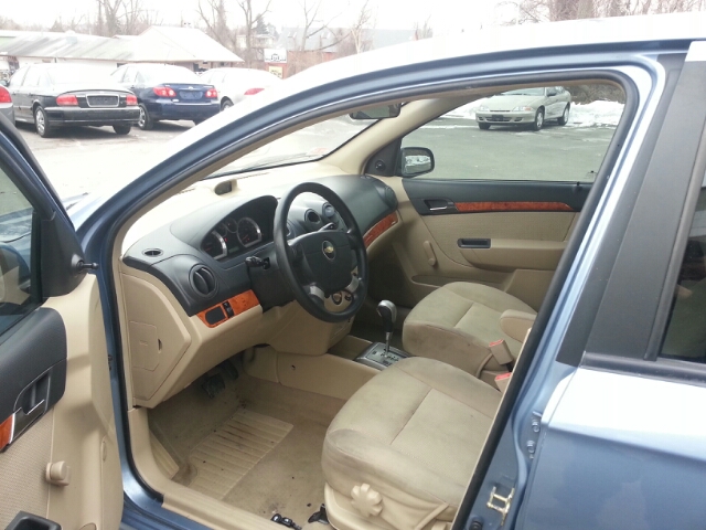 2007 Chevrolet Aveo 24 Box