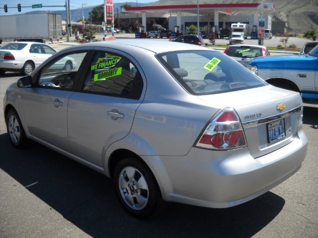 2007 Chevrolet Aveo Limited Pickup 4D 5 1/2 Ft