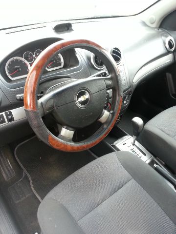 2007 Chevrolet Aveo Signature. Cypress Edition