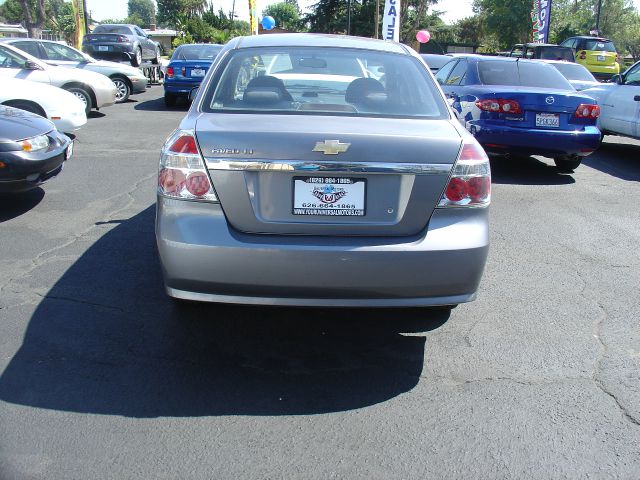 2007 Chevrolet Aveo Signature. Cypress Edition