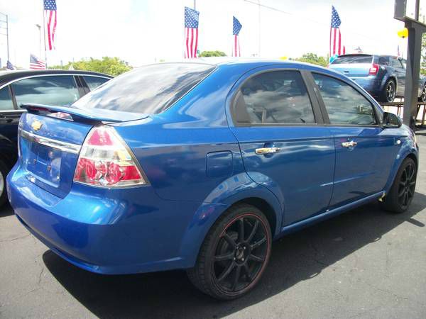 2008 Chevrolet Aveo Signature. Cypress Edition