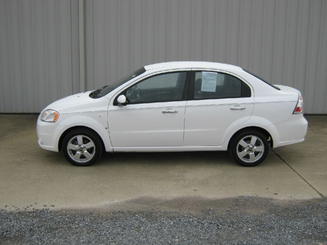 2008 Chevrolet Aveo Signature. Cypress Edition