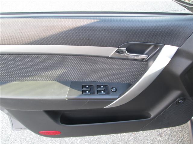 2010 Chevrolet Aveo 4dr Sdn I4 CVT 2.5