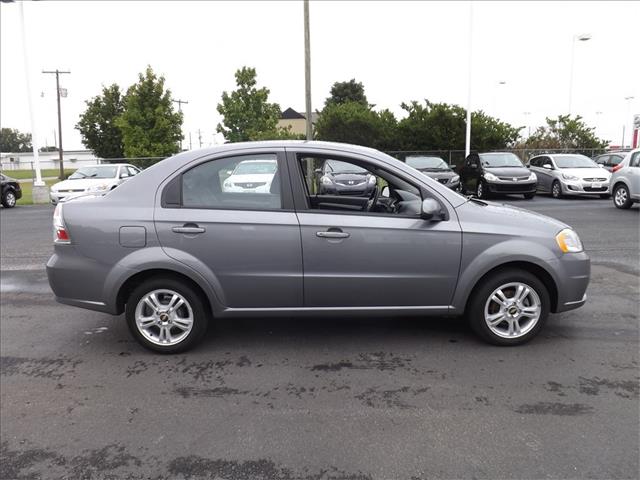 2011 Chevrolet Aveo LS Z71 STEP SIDE