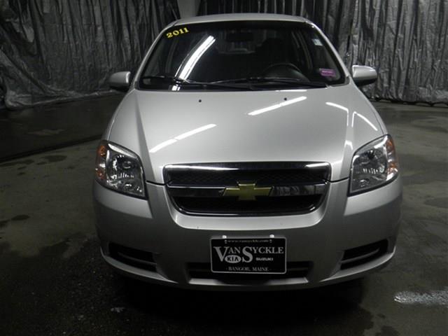 2011 Chevrolet Aveo 2dr Cpe Touring Auto