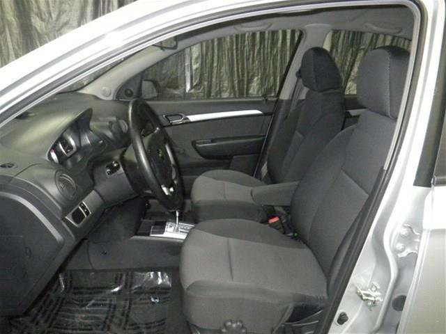 2011 Chevrolet Aveo 2dr Cpe Touring Auto