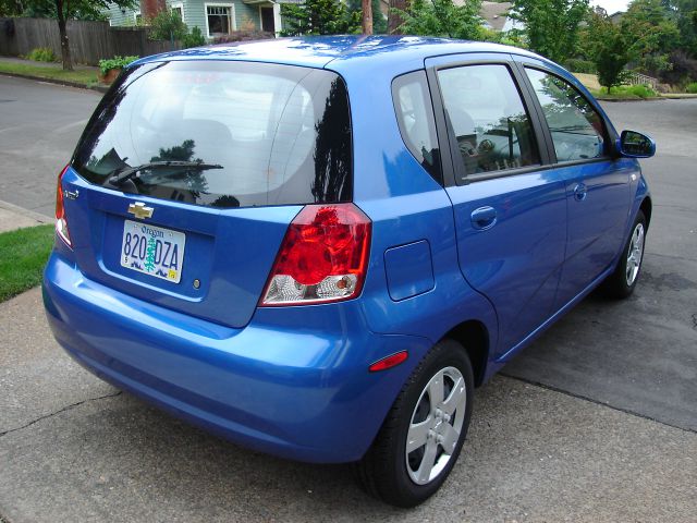 2008 Chevrolet Aveo5 4WD Crew Cab 143.5 LT W/1lt