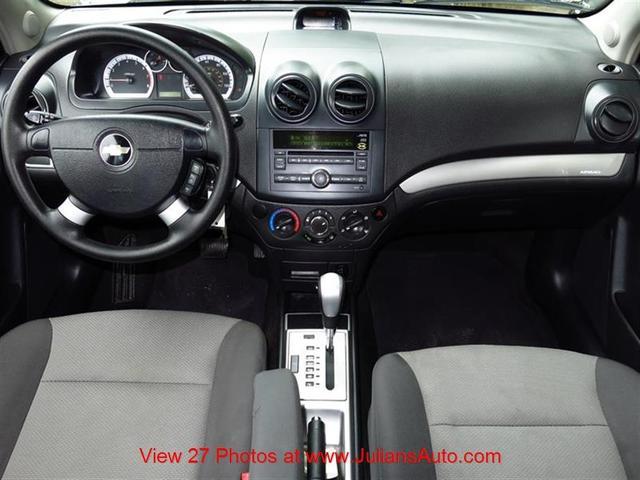 2009 Chevrolet Aveo5 Leather - Sunroof