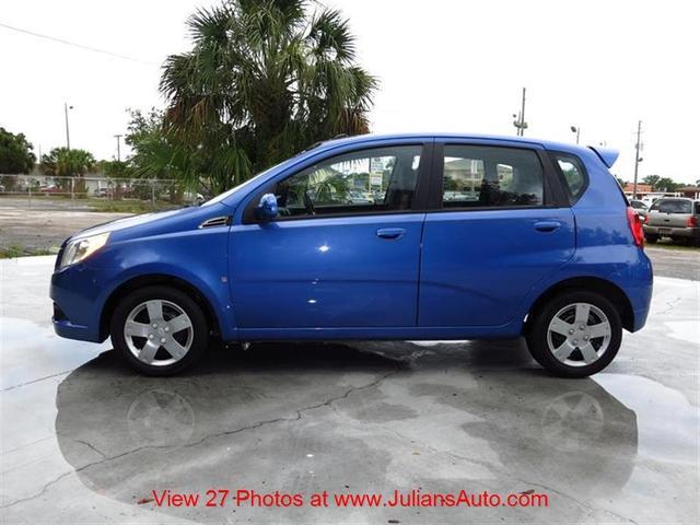 2009 Chevrolet Aveo5 Leather - Sunroof