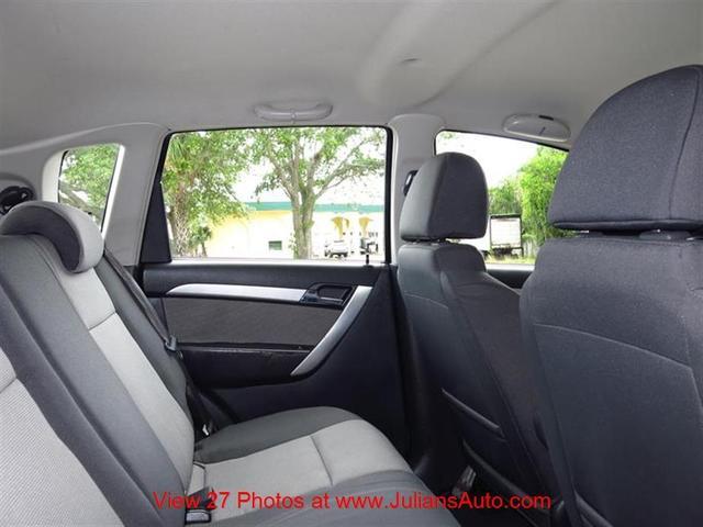 2009 Chevrolet Aveo5 Leather - Sunroof
