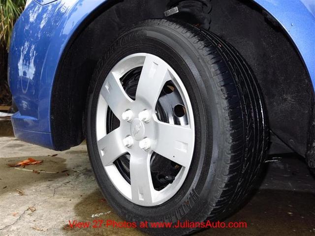 2009 Chevrolet Aveo5 Leather - Sunroof