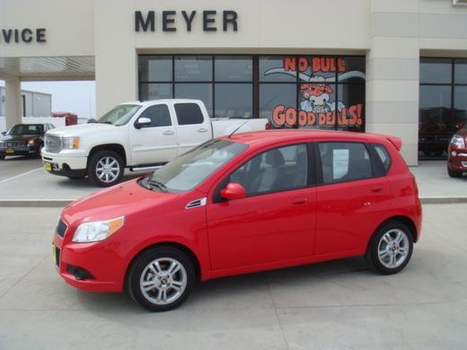 2011 Chevrolet Aveo5 4dr Sdn I4 CVT 2.5