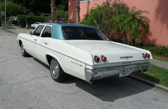 1965 Chevrolet BELAIR XLT Crewcab