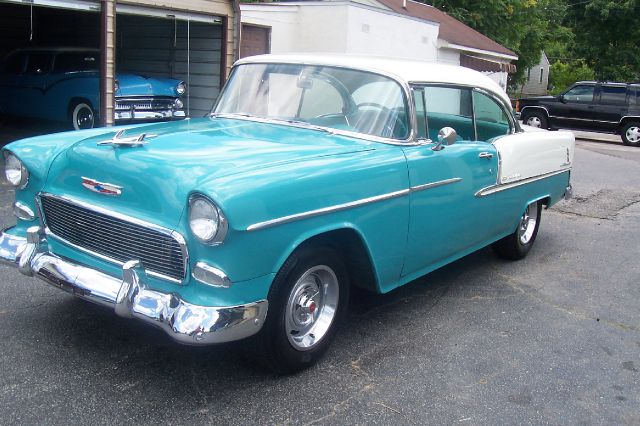 1955 Chevrolet BelAire 4DR 4WD BASE AT