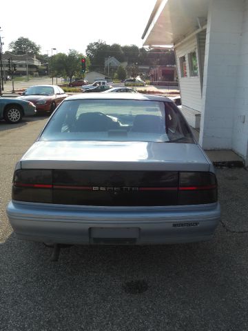 1996 Chevrolet Beretta Base